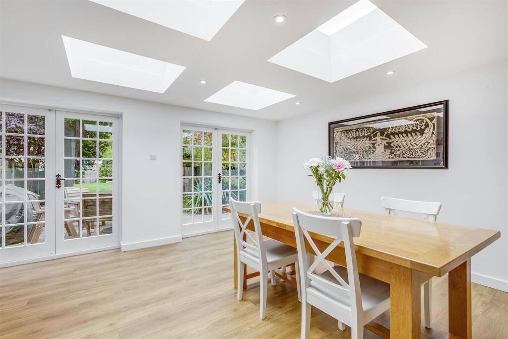 Norton Way South 357-28.jpg