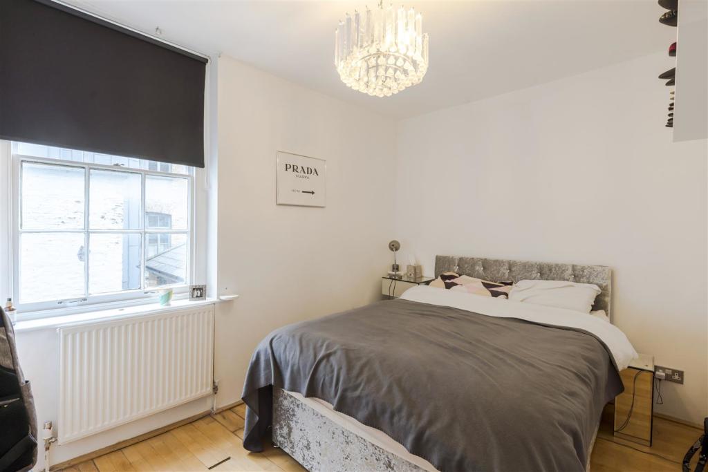 bedroom-1.jpg