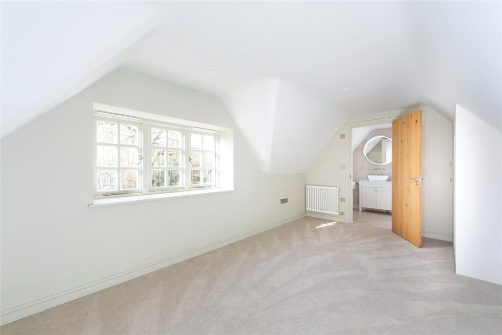 Principal Bedroom
