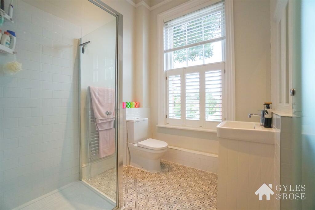 Ensuite and Wardrobe