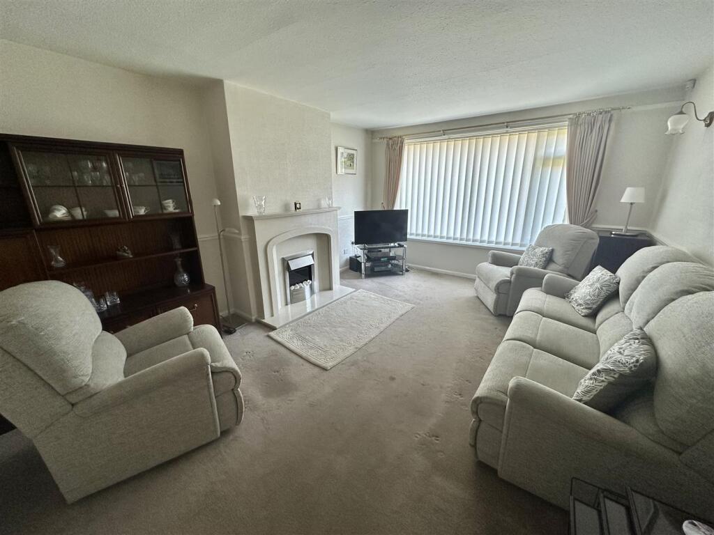 Bramleys Estate Agents - Milton Drive - Liversedge