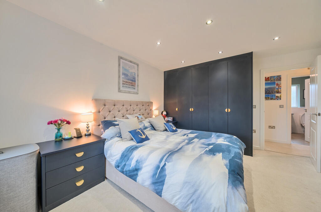 1383614-6-6924707...