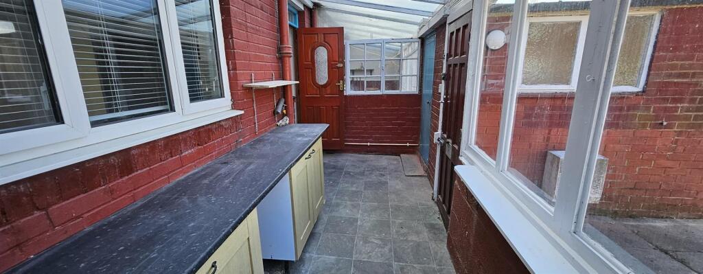 WhatsApp Image 2024-04-19 at 16.34.55 (2).jpeg