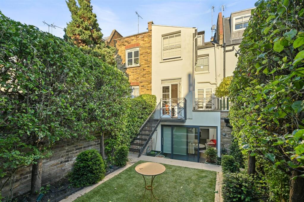 Ceylon Road - GardenC3 (1).JPG