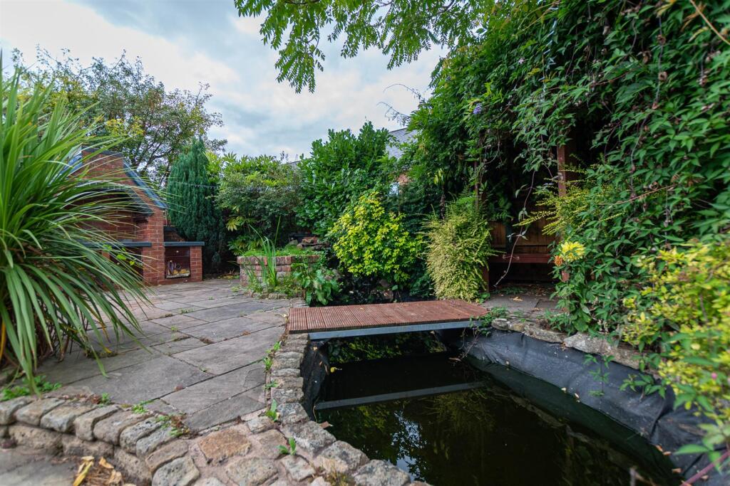 Church Road, Tyldesley, Manchester