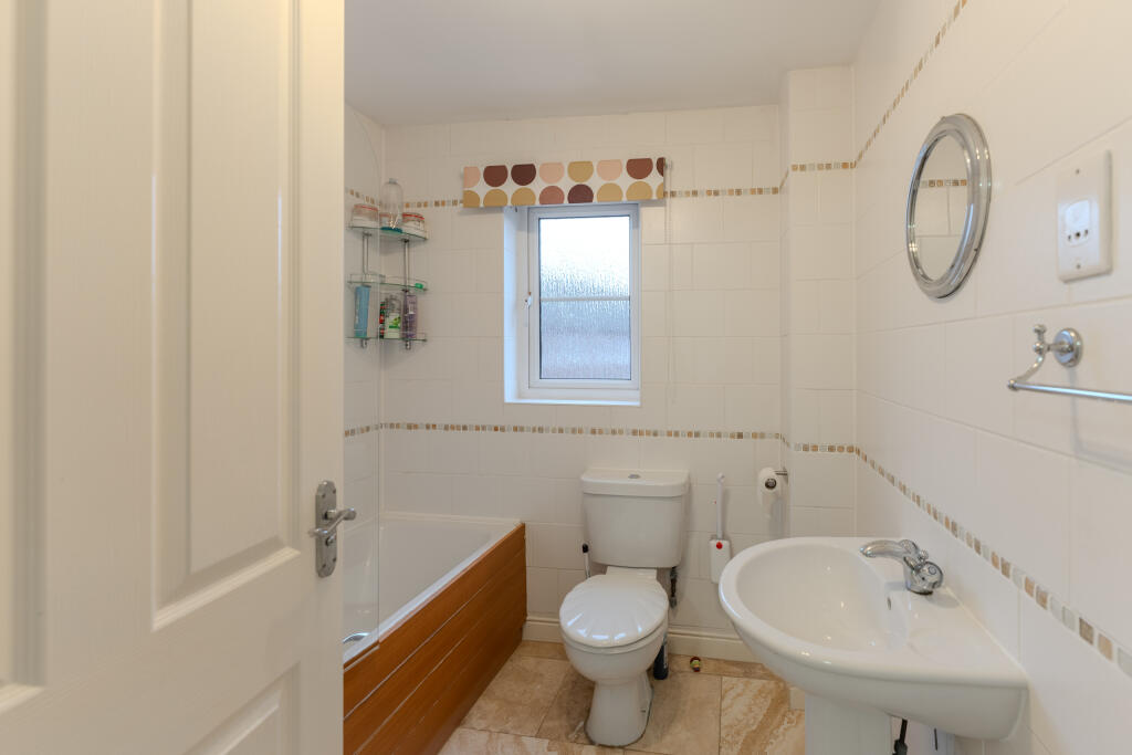 19 Fletton Road  (6 of 18)