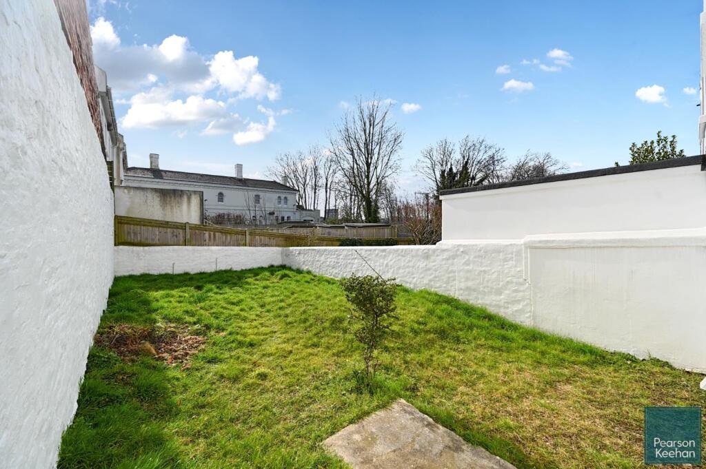 144 Springfield Road, bn1 (3).jpg