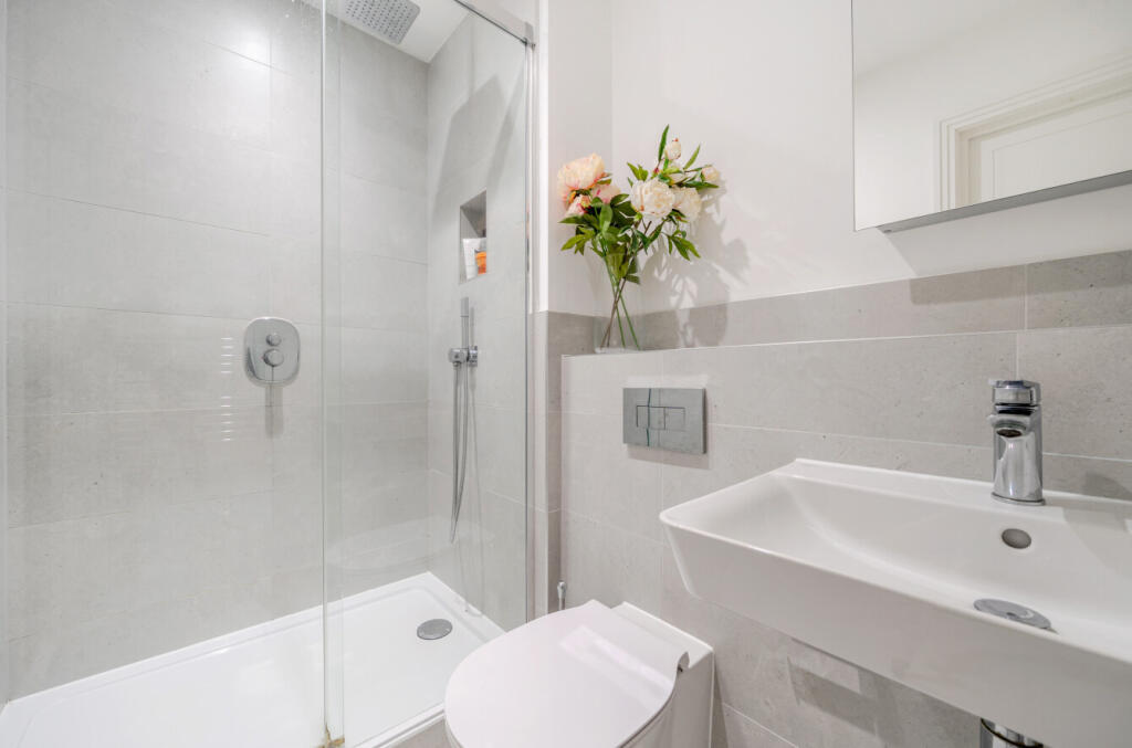 1335403-24-6894ae...