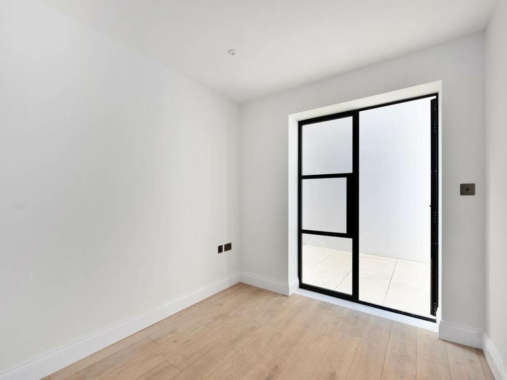 flat 2 doors