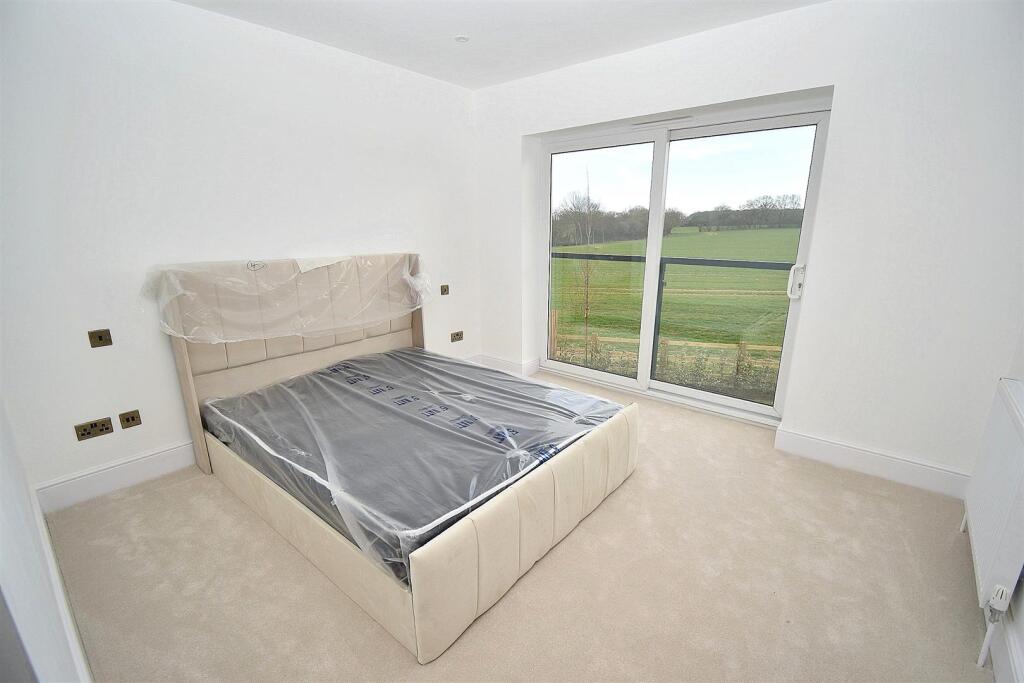 BEDROOM ONE.JPG