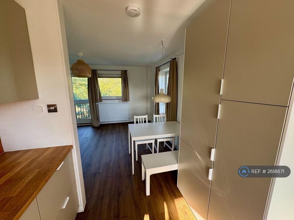 Kitchen/Lounge