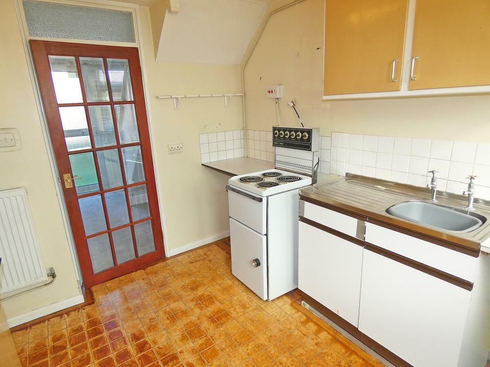 2274kitchen4.jpg