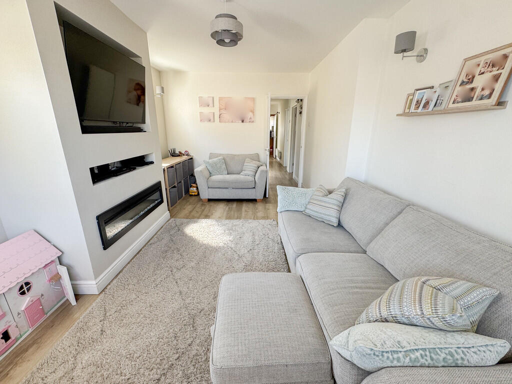 lounge 1