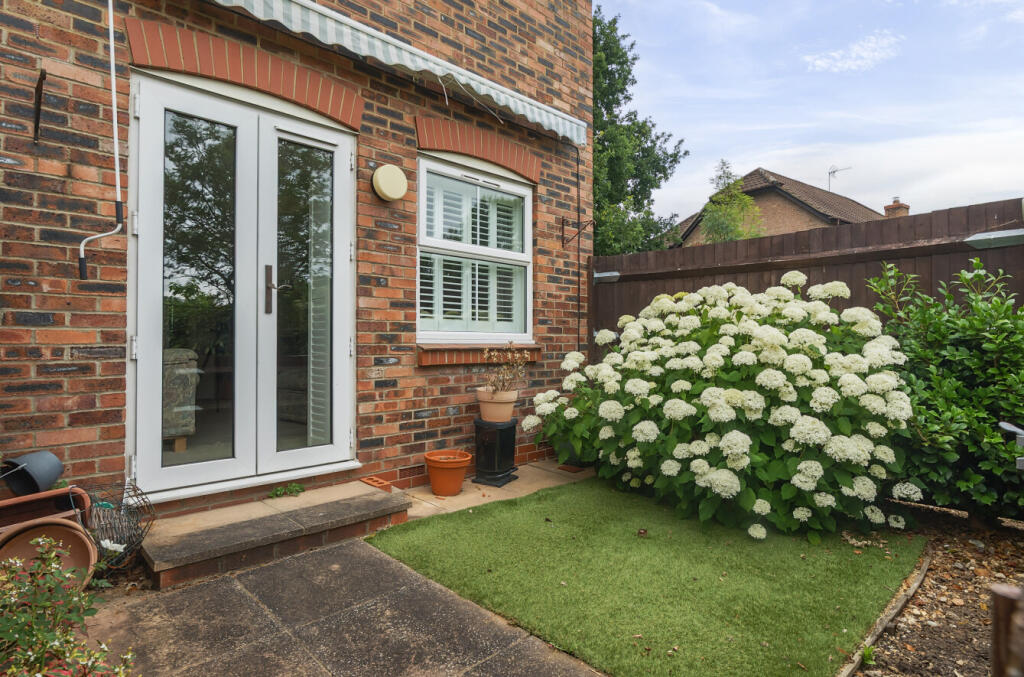 1315687-9-685bdf5...