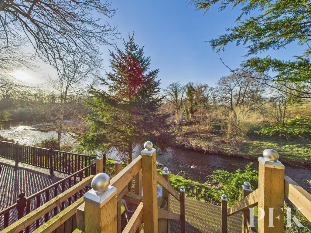 Rear garden &amp; view