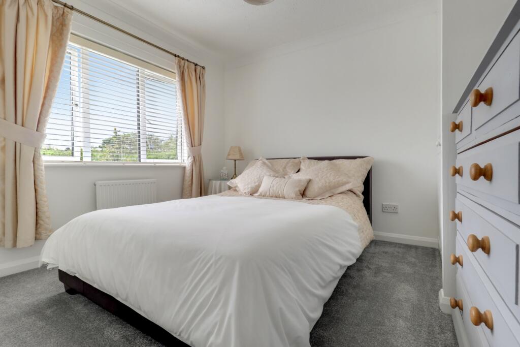 22- Rob Hammond EweMove Pontefract