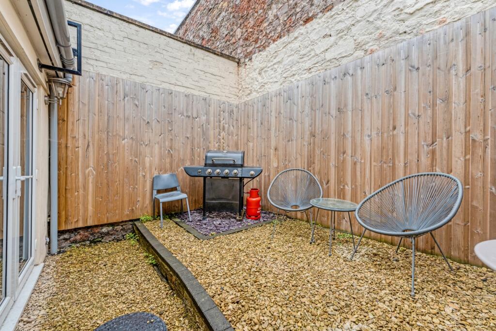 Courtyard Garden