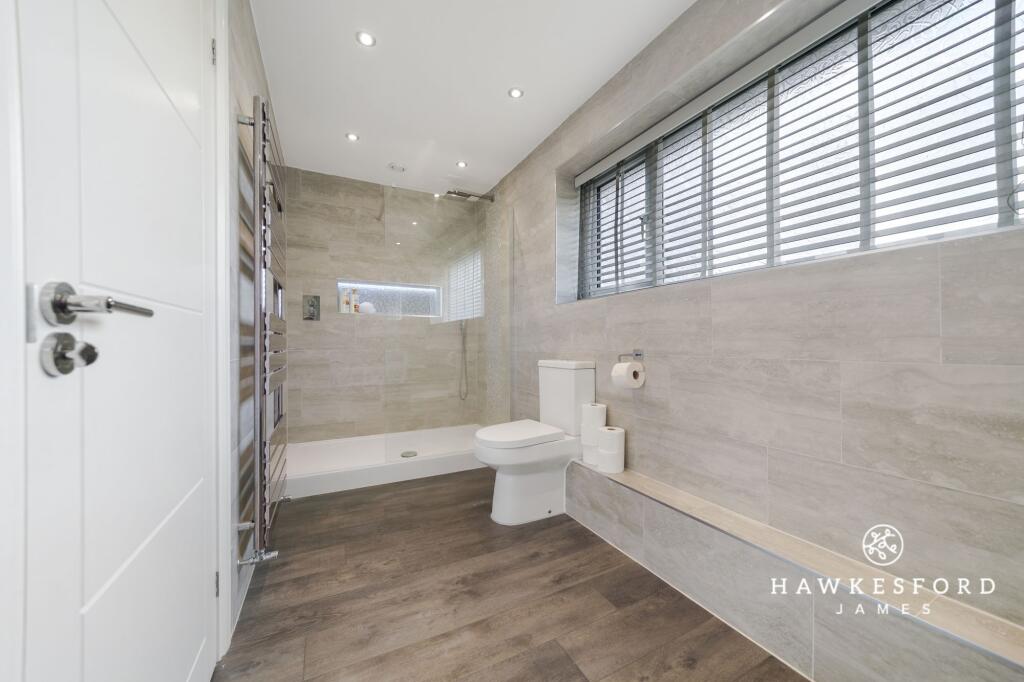 Hall Close, Sittingbourne - Ensuite