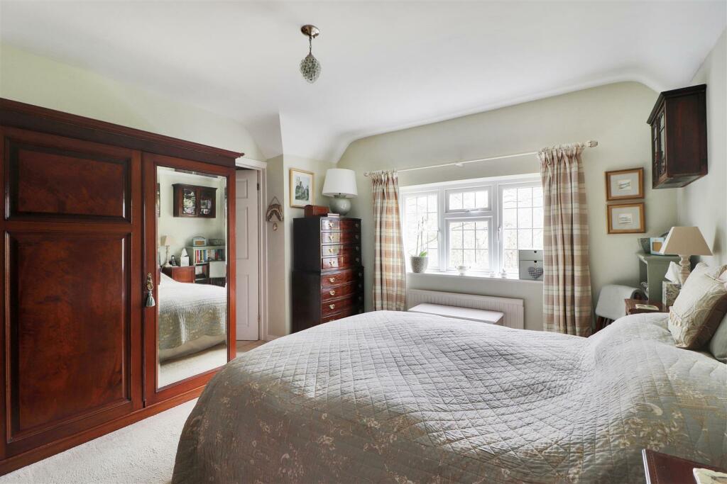 Master Bedroom.jpg