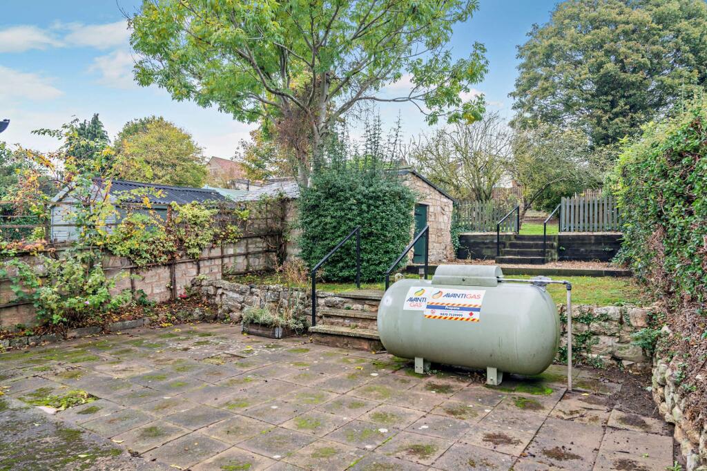 26 Pickburn Lane, Pickburn, Doncaster, DN5 7XF