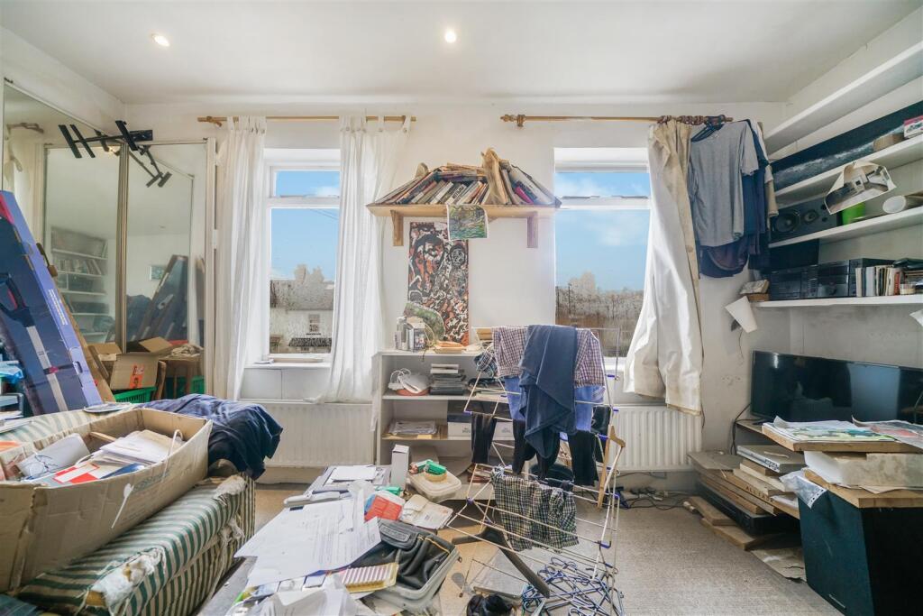 Front room  4  first floor