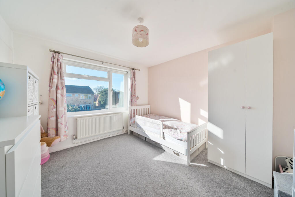 1365839-12-68fb53...