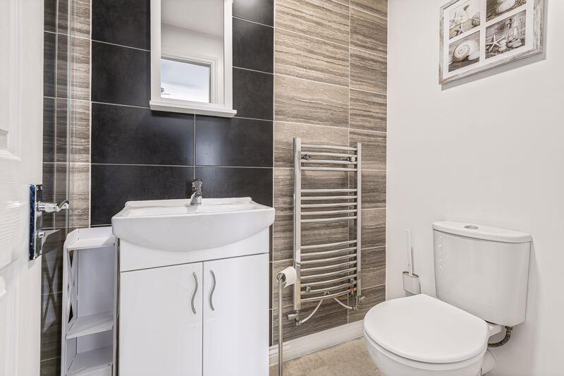 Refitted en suite 