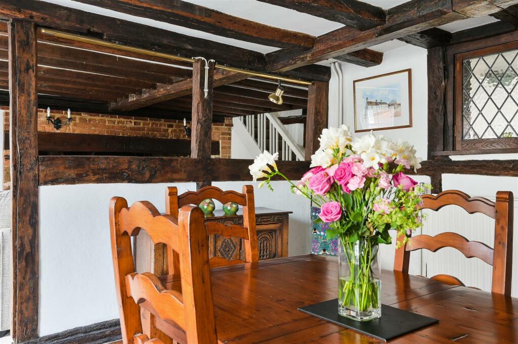 COBBLERS COTTAGE- (10).jpg