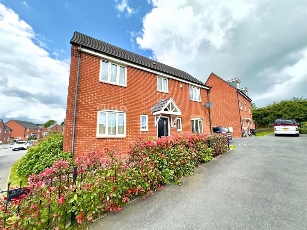 Mill Farm Drive, Tibshelf, Alfreton