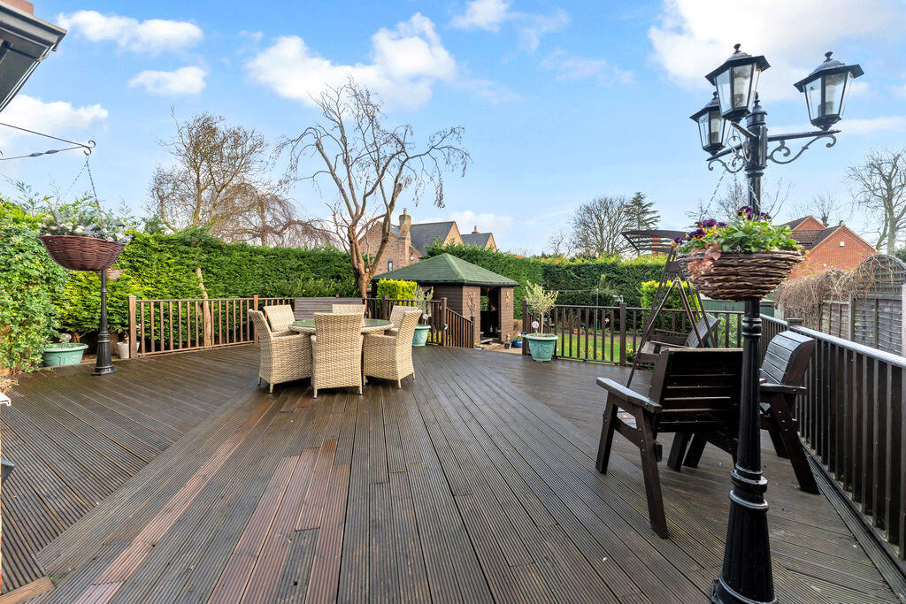 Photo 77