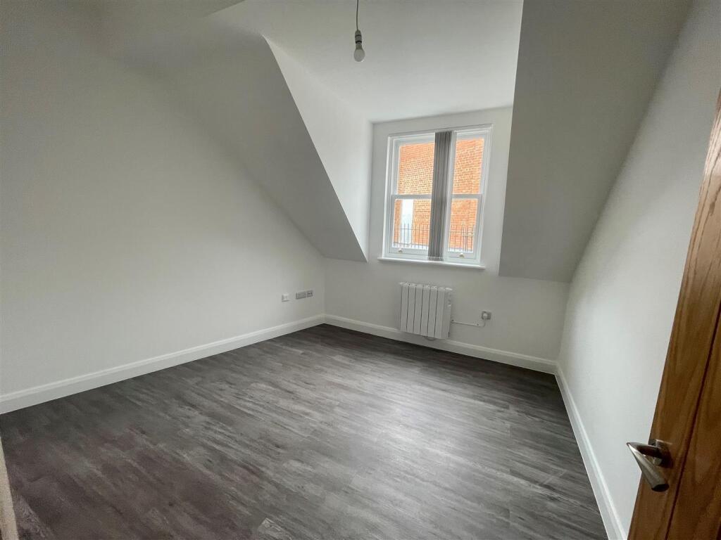 Bedroom.jpg