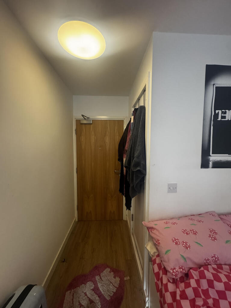 chapelst306sIMG_9902.jpg
