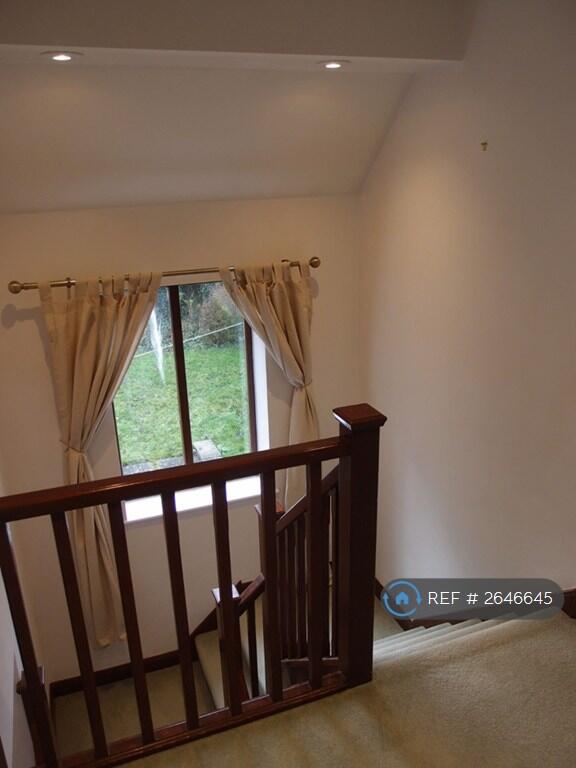 Landing &amp; Stairs