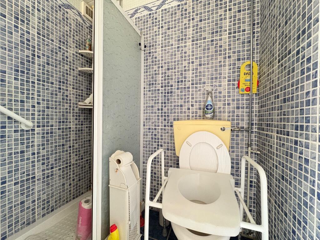 shower / WC