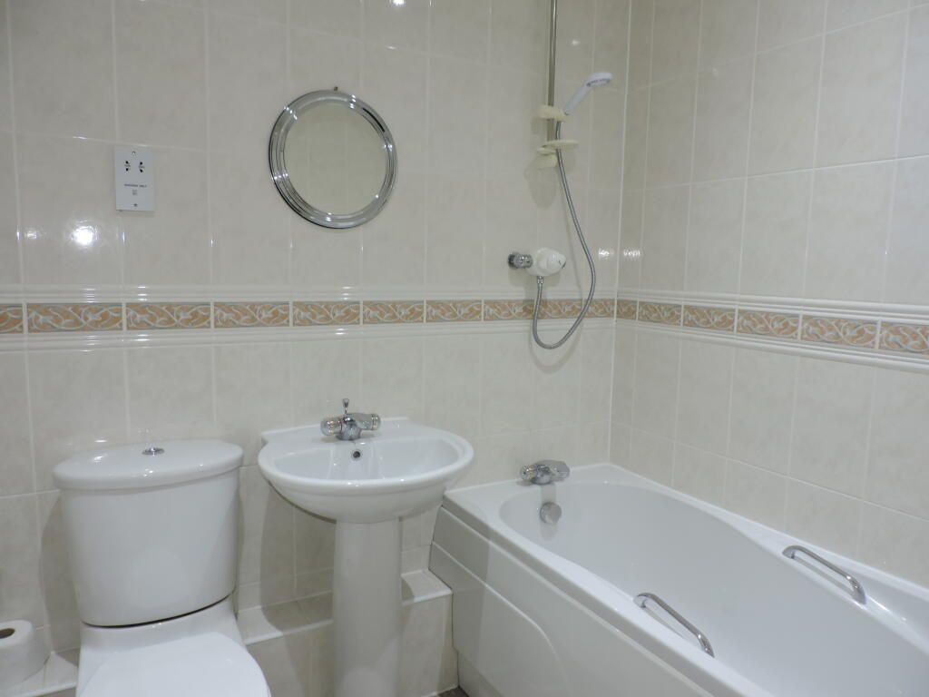 Main Bathroom