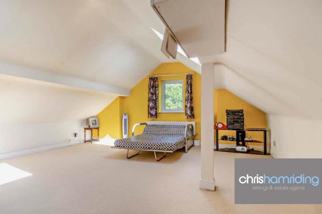 Screenshot 2023-10-02 222232.jpg