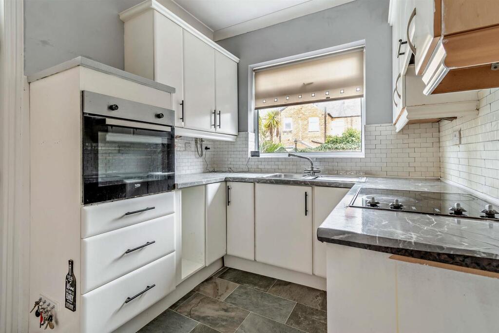 8672018-interior06-800.jpg