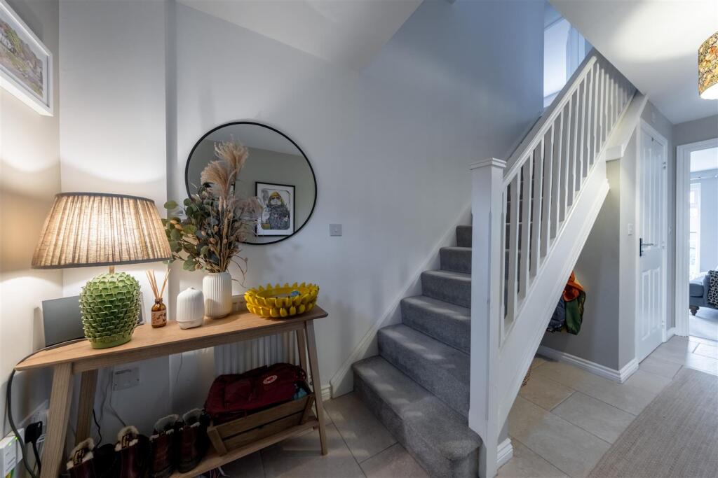 15 Sandford Drive-014.jpg