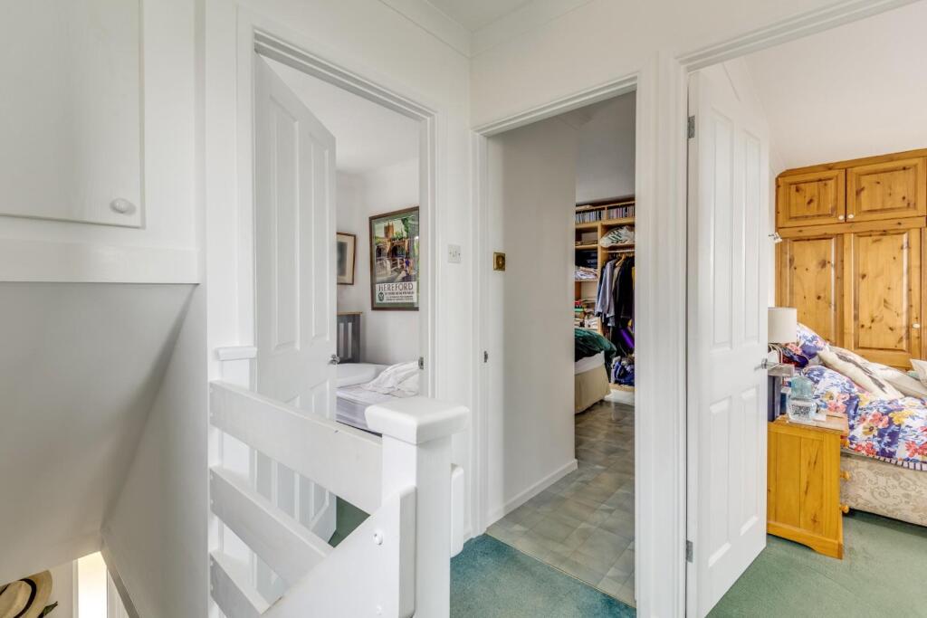 Ryecroft Lane 15-34.jpg