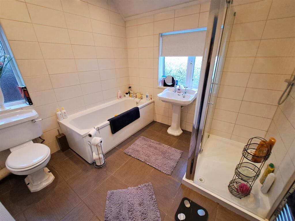 Four Piece Bathroom