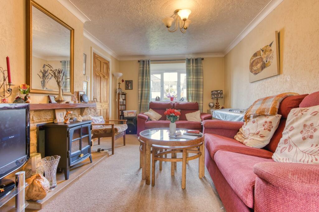 6 A Charles Crescent