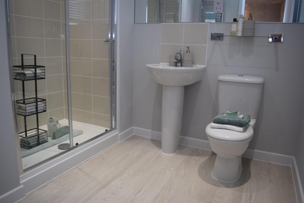 En-suite Bathroom