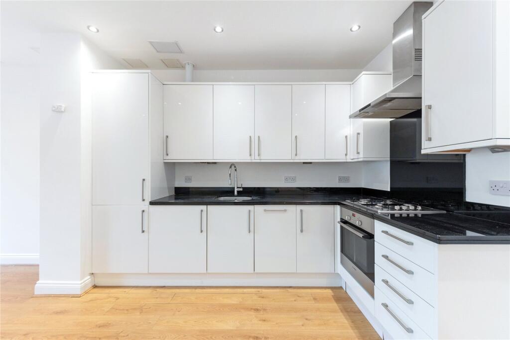 Reception/Kitchen