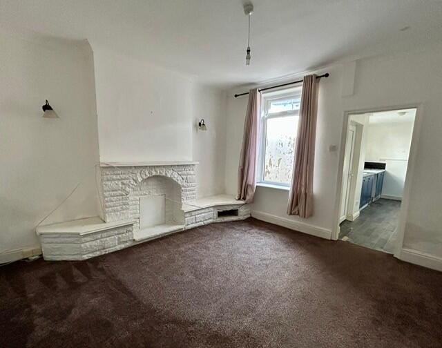 St Johns Road, Burnley, BB12