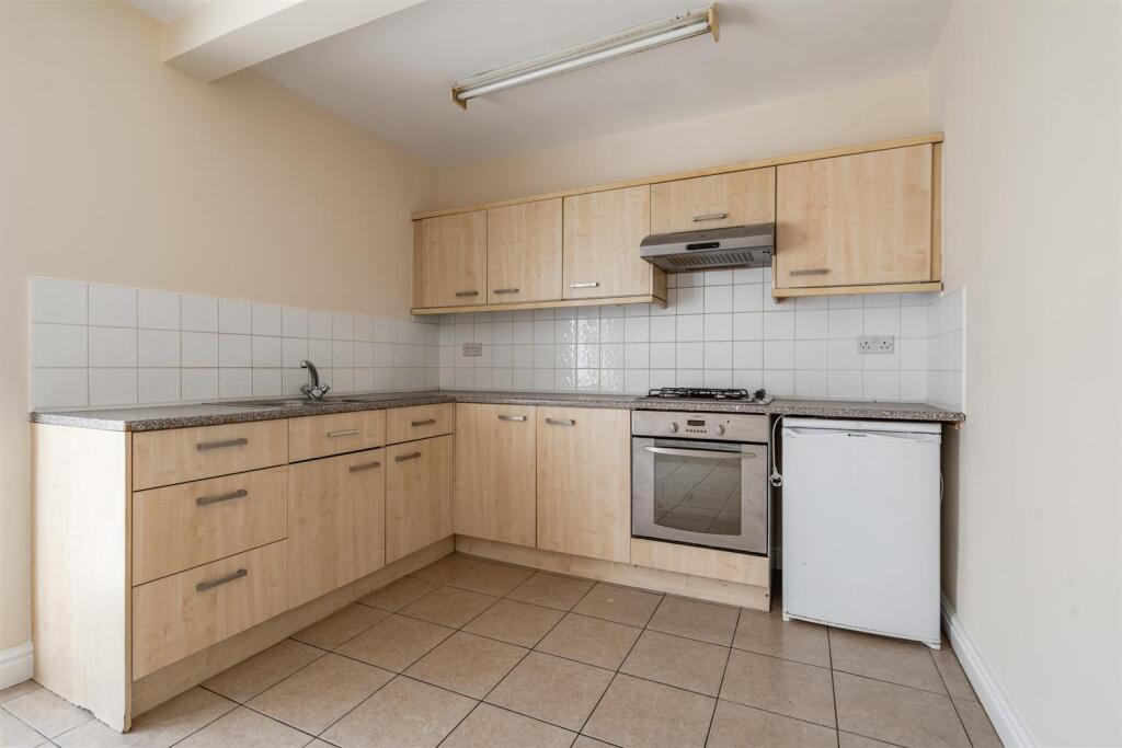 45 Mapleton Road_8.jpg