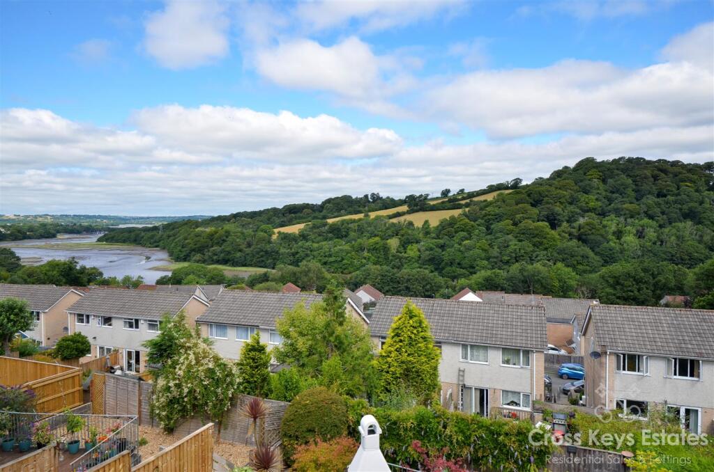 Garden/Stunning Views