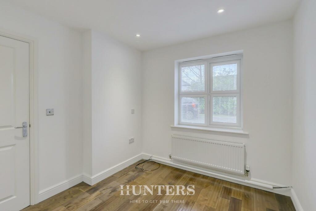 Viscount Drive (38).jpg