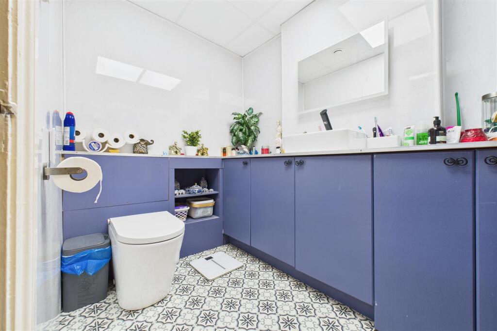 361 Two Mile Hill Road, Kingswood, Bristol BS15 1A