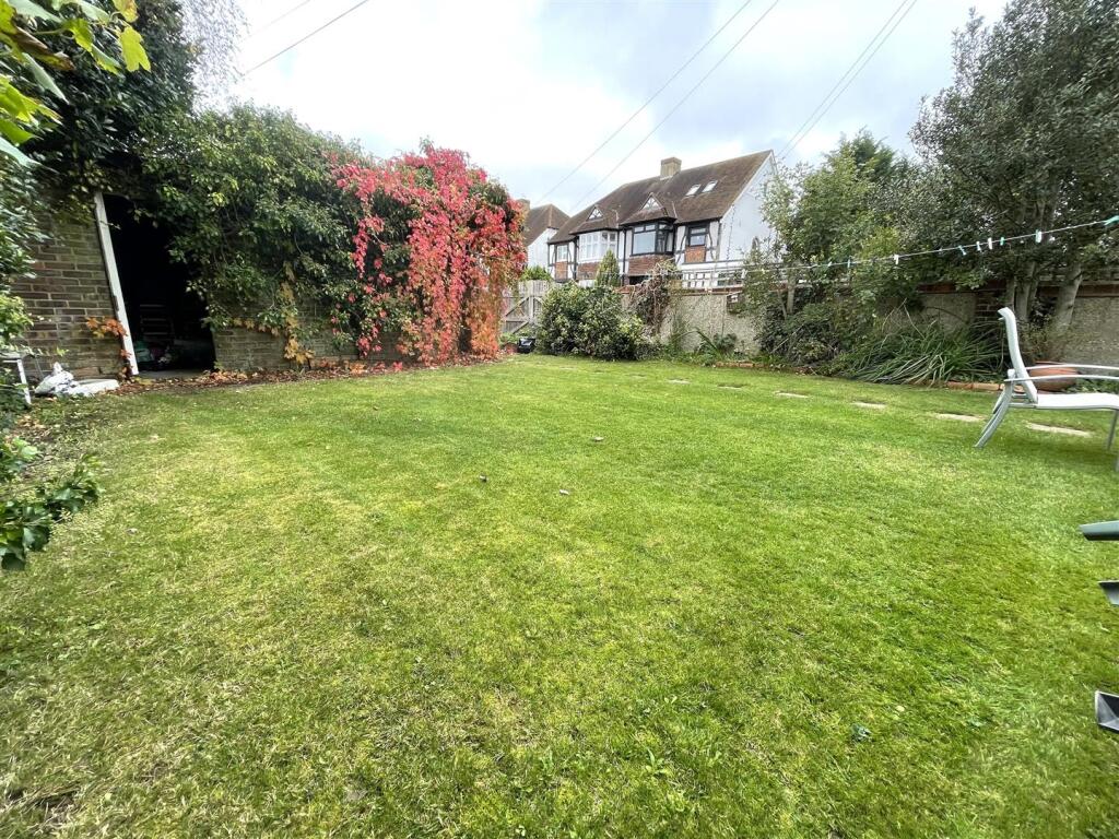 Garden 1.jpeg