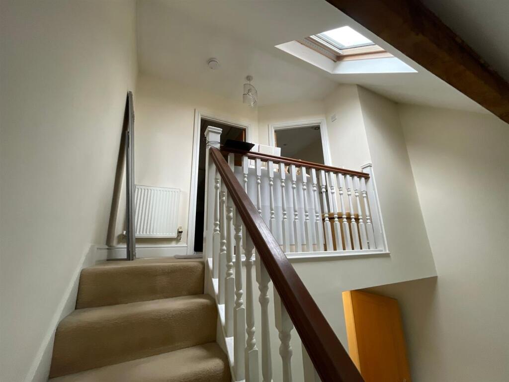 WhatsApp Image 2025-10-17 at 16.07.51_b9ef3968.jpg